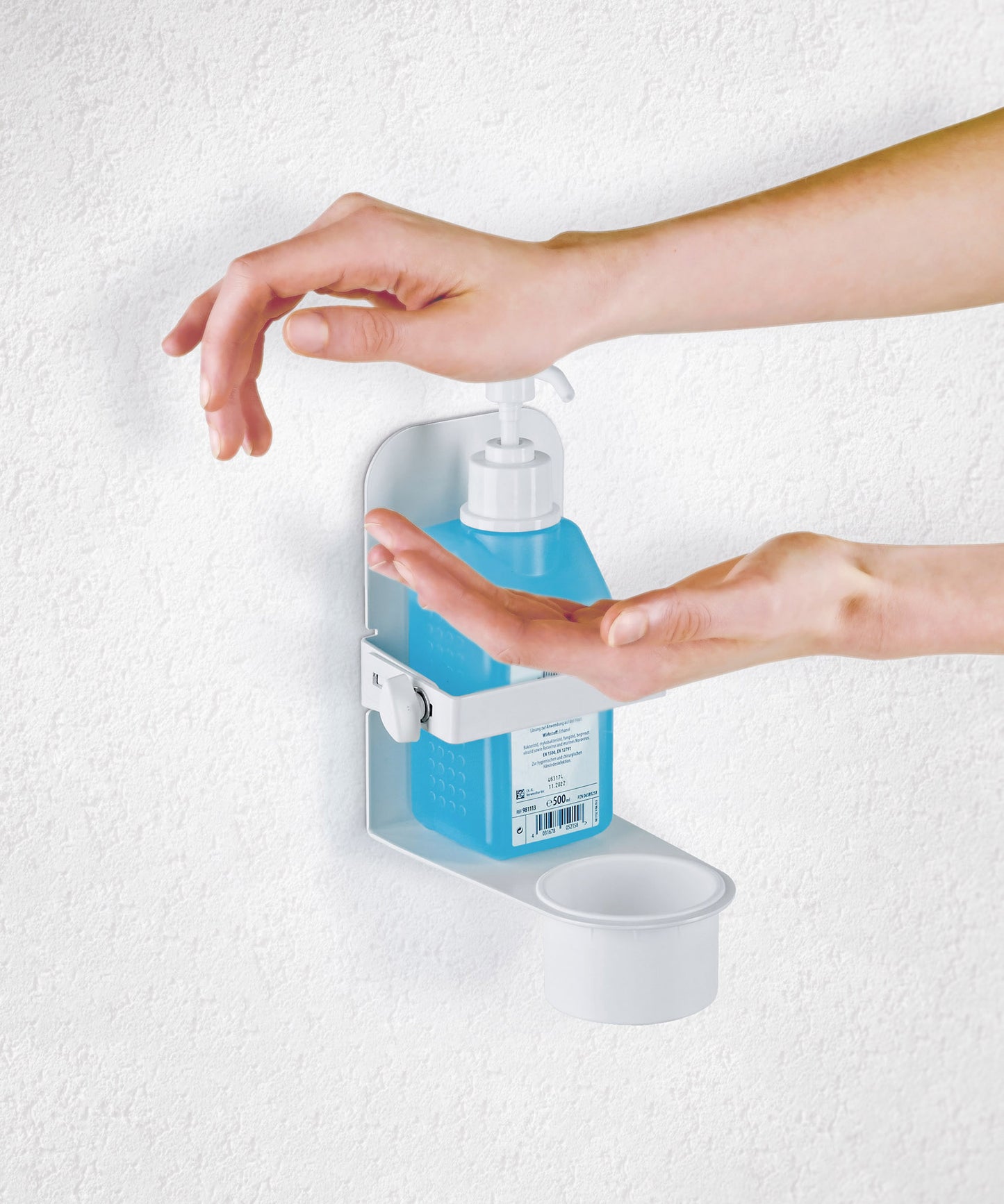 Support mural KM pour flacon de gel désinfectant