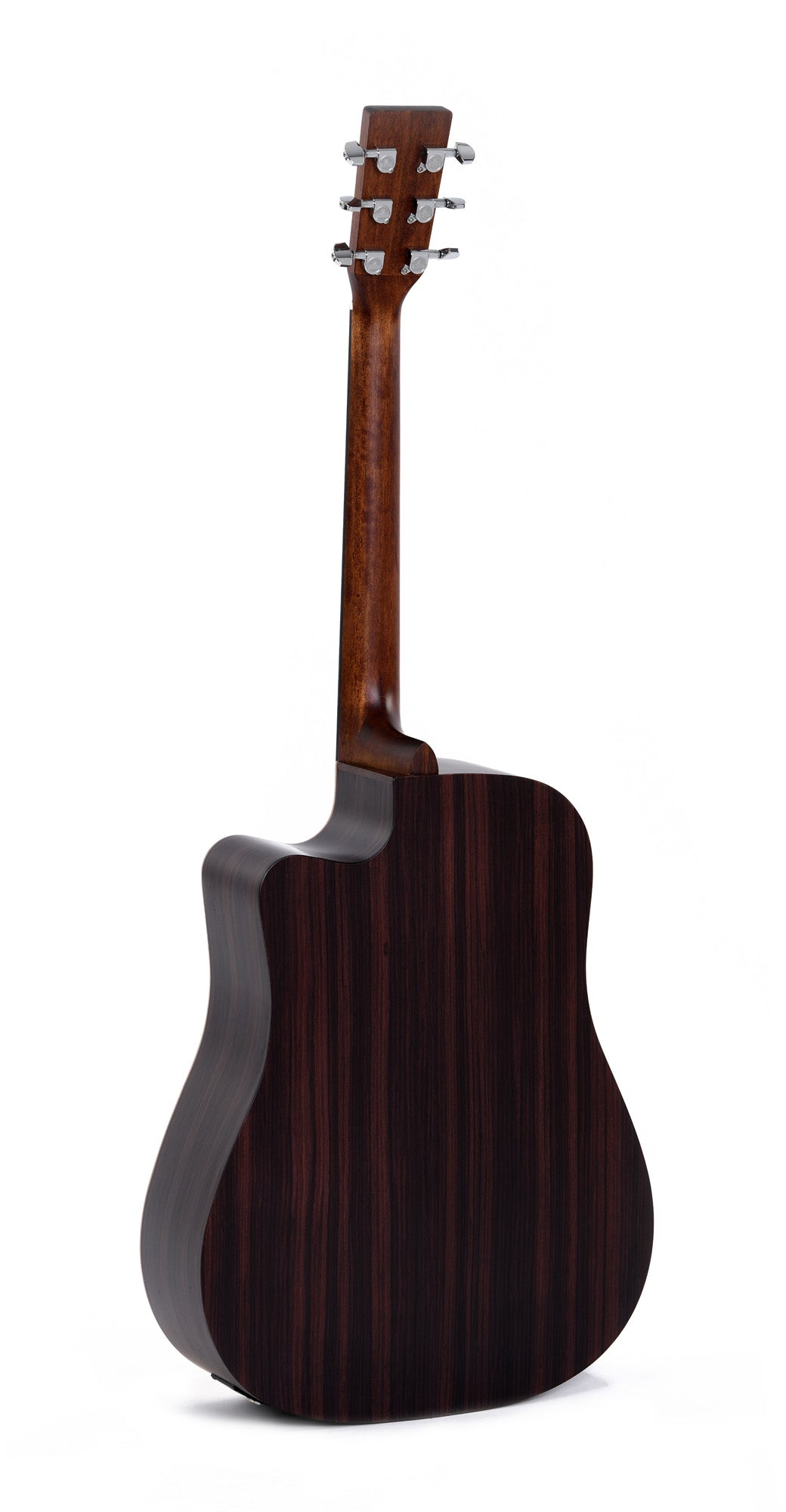 Modèle DTCE, Dreadnought pan coupé, table épicéa massif, f/e tilia, touche micarta, EQ Sigma, naturel satiné