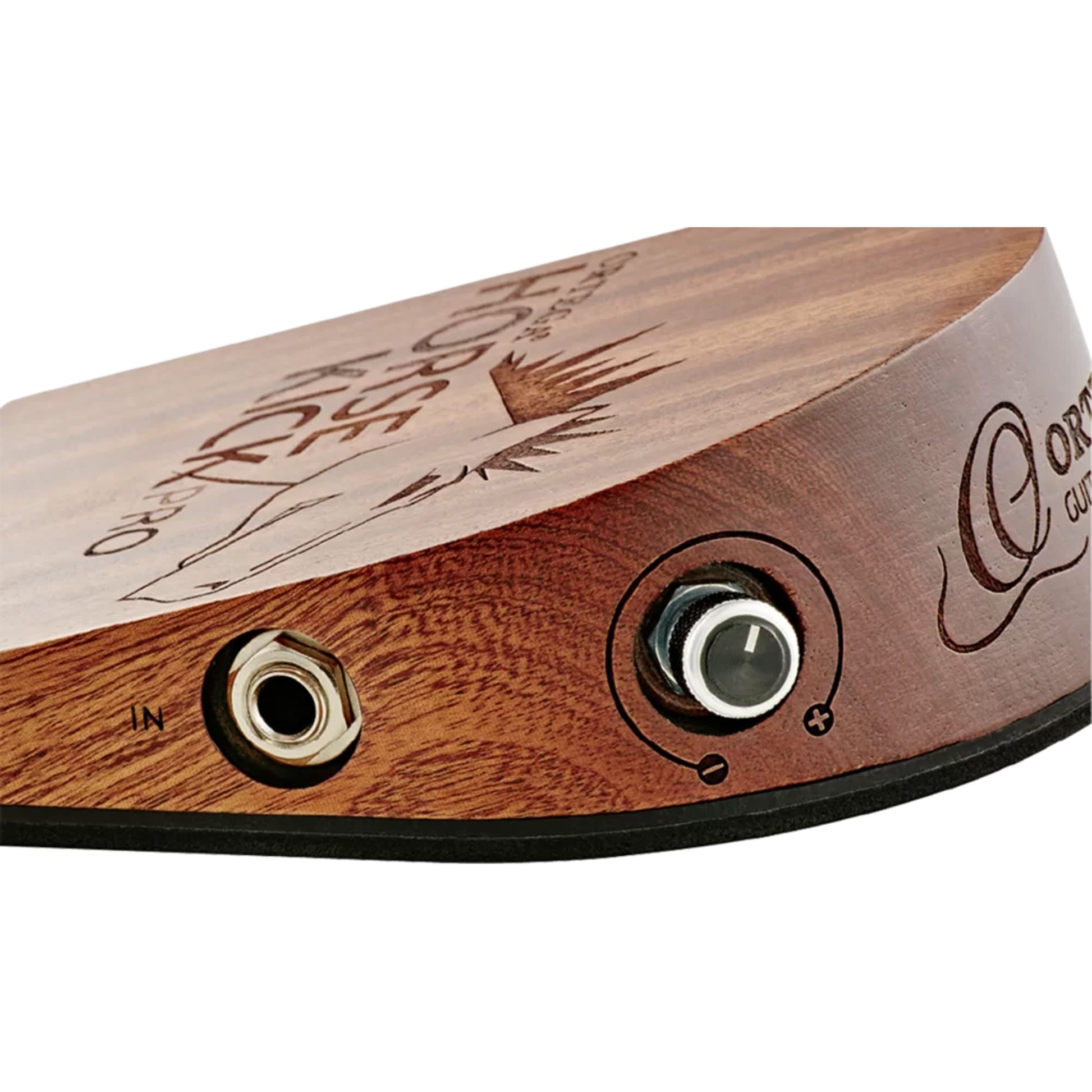 Pédale Horse Kick Pro, acajou massif, cinq sons de percussions, entrée et sortie jack 6.35, pile 9V et adaptateur (fourni)