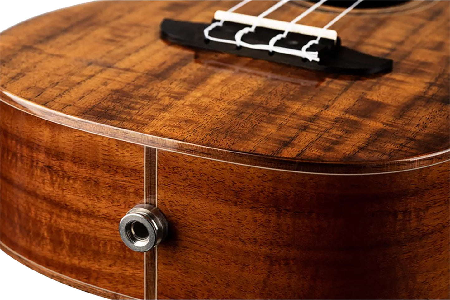 RUET-ACA, modèle Elite Concert pan coupé ergonomique, EQ MagusFly, table acacia massif, fond & éclisses acacia, naturel brillant