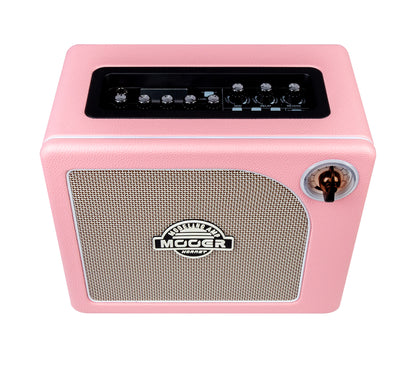 Ampli HORNET PINK, 15W, HP 6.5", 9 modélisations d'amplis haute-qualité, effets Modulation/Délai/Réverb, rose