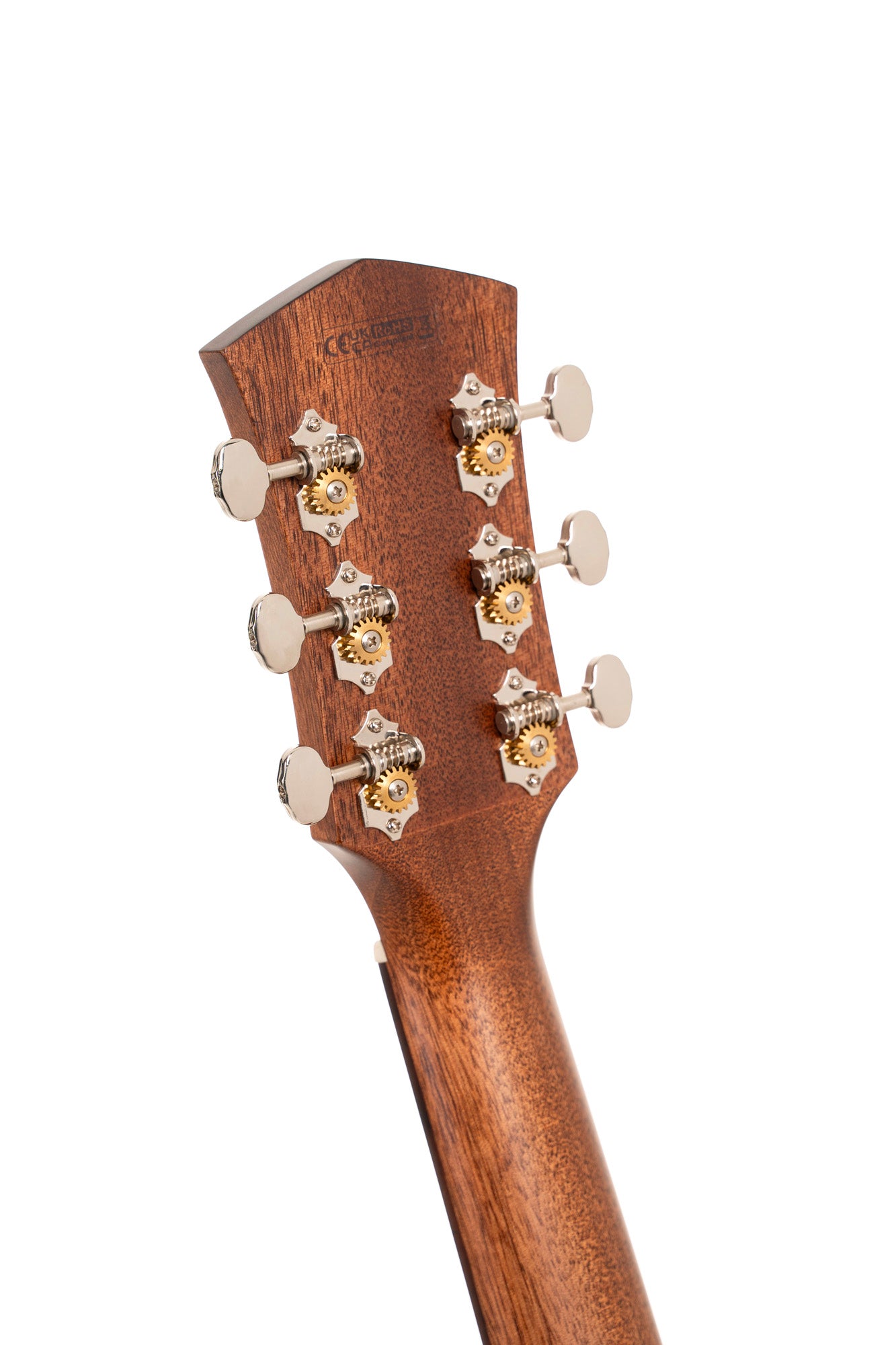 Essence GA4, table épicéa Sitka massif torréfié, f/e acajou, touche palissandre, Fishman Presys VT, semi brillant