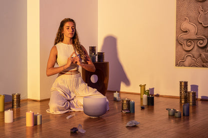 SINGING BOWL SONIC ENERGY CRISTAL 9", dark blue, brow chakra, A4 440hz, quartz, couleur effet gelé