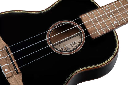 RUOX-SO, modèle Soprano, table épicéa, fond & éclisses acajou, manche acajou, housse luxe, noir brillant