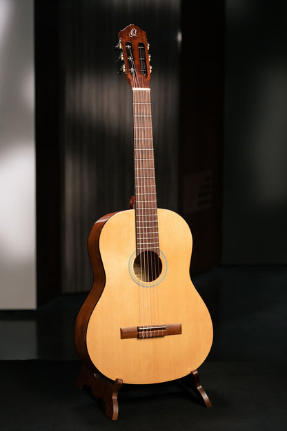 RST5, table épicéa, fond & éclisses catalpa, touche & chevalet noyer, sillet 52 mm, diapason 650 mm, naturel brillant