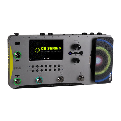 Pédalier multi-effets GE1000 Li, fichiers MNRS provenant du cloud GE (IR), 255 presets utilisateur, batterie lithium, noir