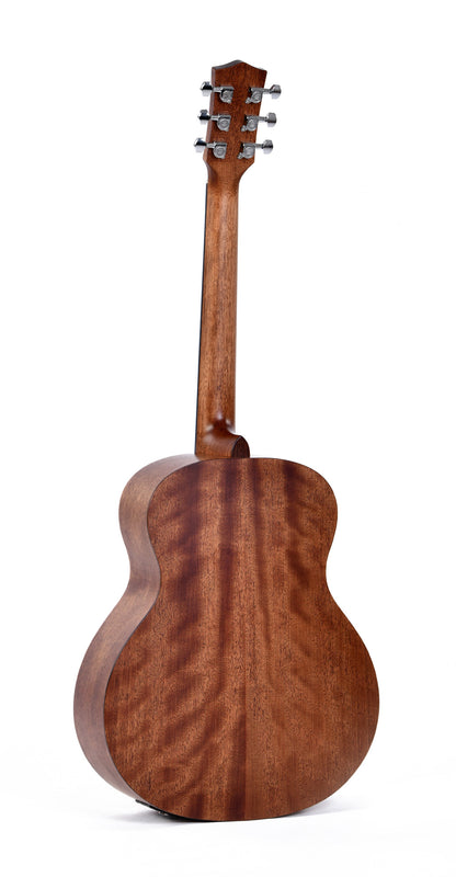 Modèle GSME, Grand OM Short Scale, table épicéa massif, f/e acajou, touche micarta, EQ Sigma, naturel satiné