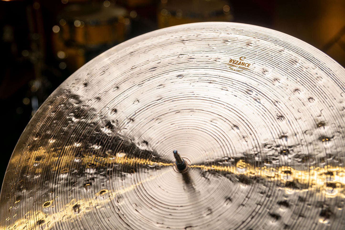 Flat Ride Meinl Byzance Foundry Reserve 21" Traditional martelée