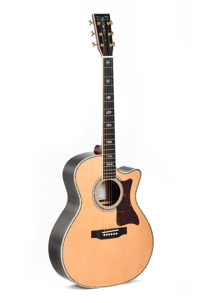 Modèle SGRC-41E, Grand OM pan coupé, table épicéa Sitka massif, f/e palissandre massif, touche ébène, EQ LR Baggs, soft case