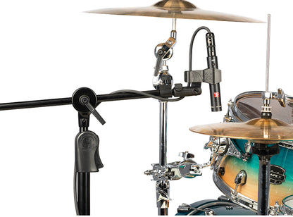 Support perche avec système Hideaway, levier Power Lock, système de réglage de hauteur EZ Grip, pince micro EZ incluse