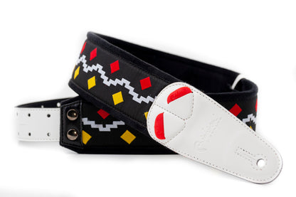 Courroie modèle GET BACK FR, extérieur synthétique et tissu, largeur 6 cm, longueur 100 à 145 cm, porte-médiators, noir et blanc