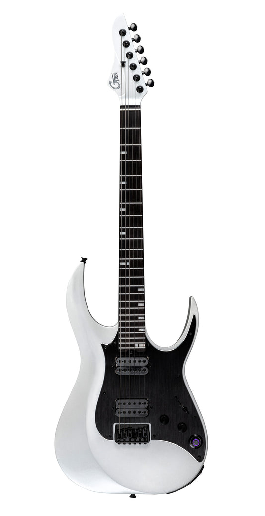 GTRS M800, corps aulne, manche érable torréfié, touche palissandre, micros et processeur GTRS, pearl white