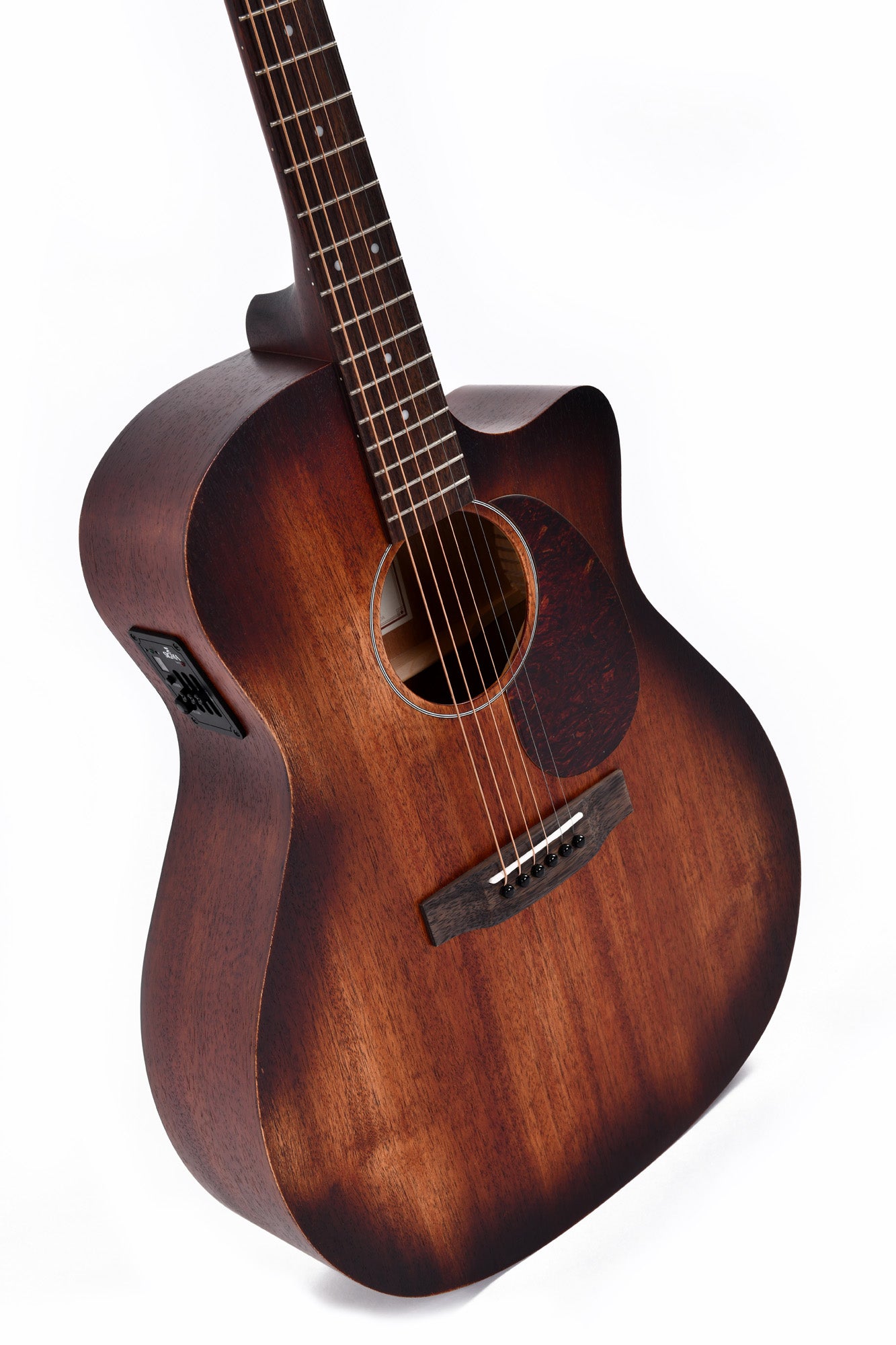 Modèle GC-15E-AGED, Grand OM pan coupé, table acajou, fond & éclisses acajou, EQ Sigma, sunburst satiné vieilli