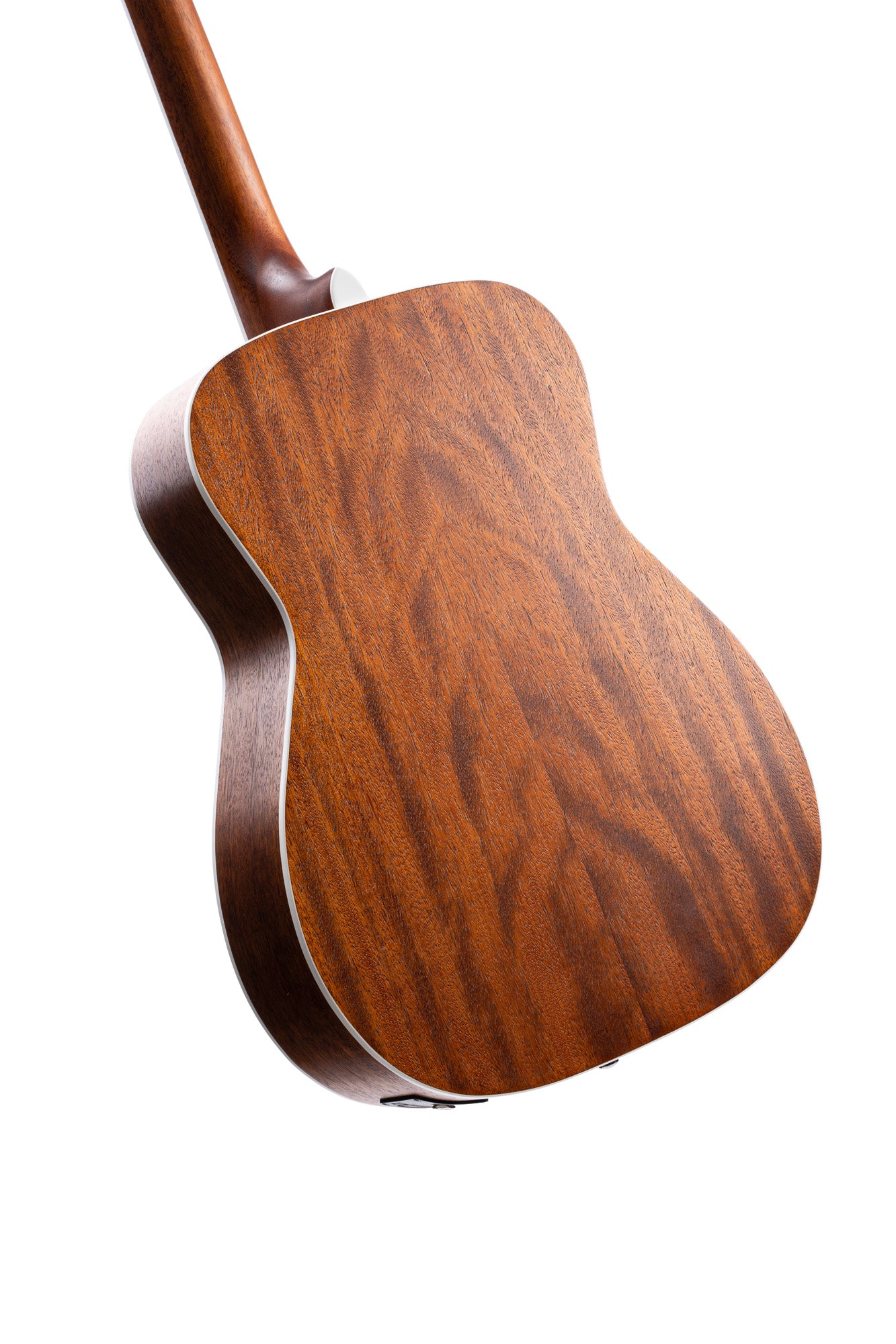 AF590MF, forme Concert, table acajou, f/e acajou, touche & chevalet laurier, EQ Fishman Sonitone, naturel pores ouverts