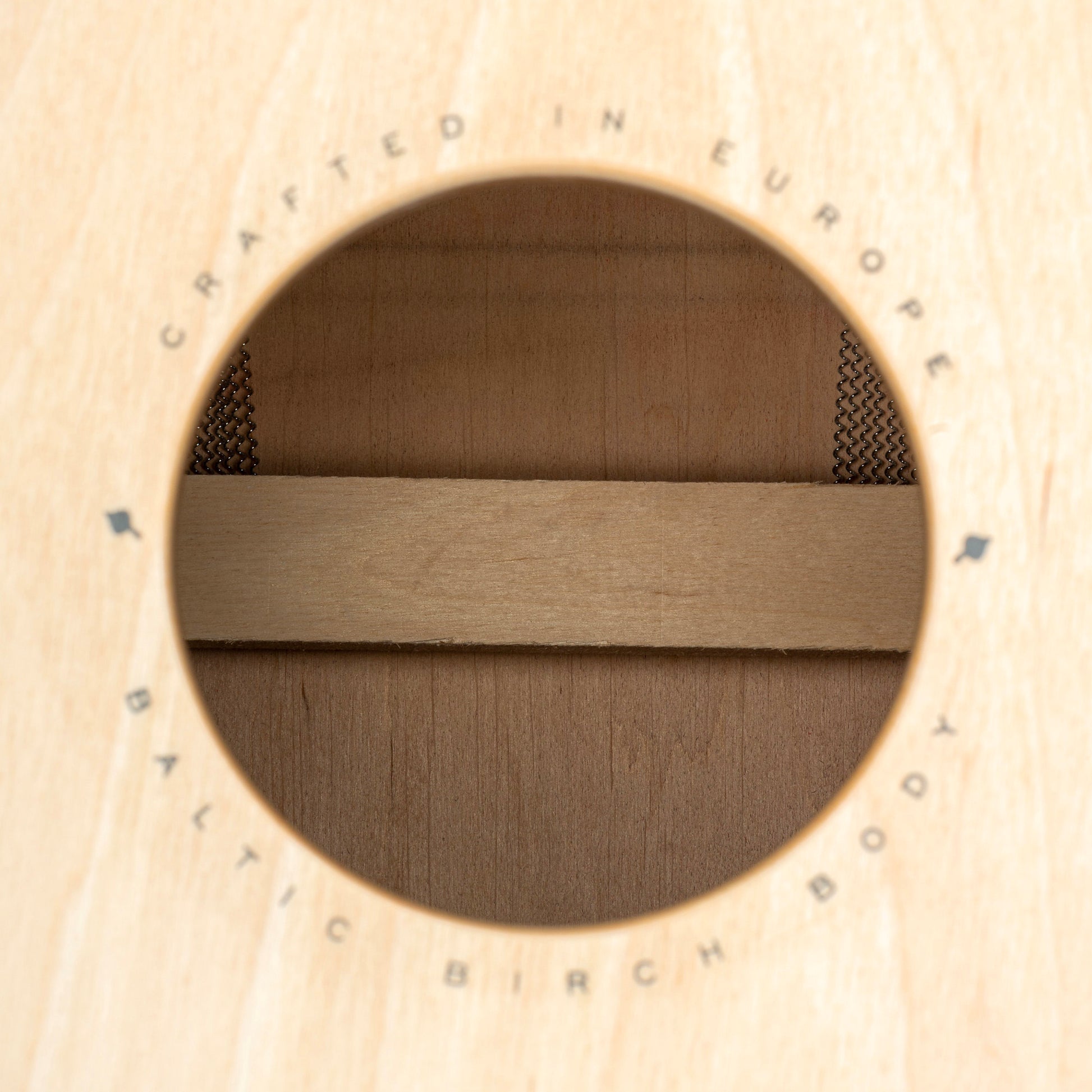 Cajon Snarecraft Meinl, corps et façade en bouleau baltique