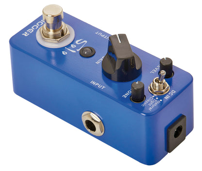 Pédale SOLO, distorsion hi-gain spécial solos à 3 modes (Natural/Tight/Classic), boîtier métal, true bypass, bleu