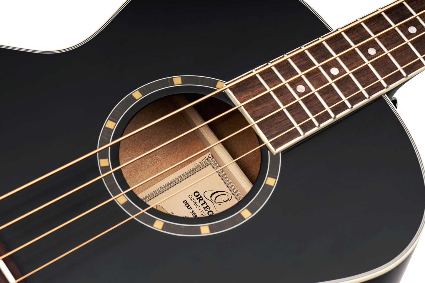 D7E-SBK-4, basse 4 cordes, EQ Ortega MagusPro/B, table épicéa, f/e acajou, manche acajou, noir satiné