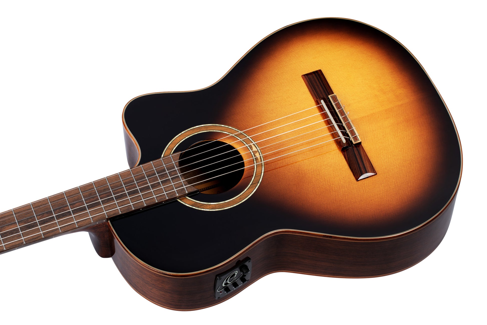 RCE158SN, modèle Slim Neck, pan coupé, EQ MagusPro, table épicéa massif, manche acajou, sillet 48 mm, housse, sunburst