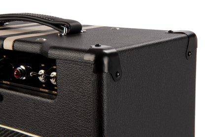 Ampli à lampes 15W, 1 x 12" Moollon G12-30M, préampli 3 x 12AX7, ampli 2 x EL84, boucle d'effet, poids: 17 kg, noir