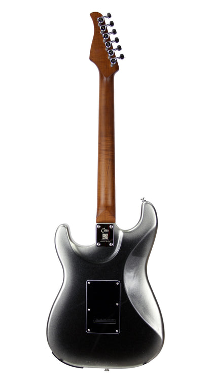 GTRS P801, corps aulne, manche érable flammé torréfié, touche érable, micros et processeur GTRS, dark silver