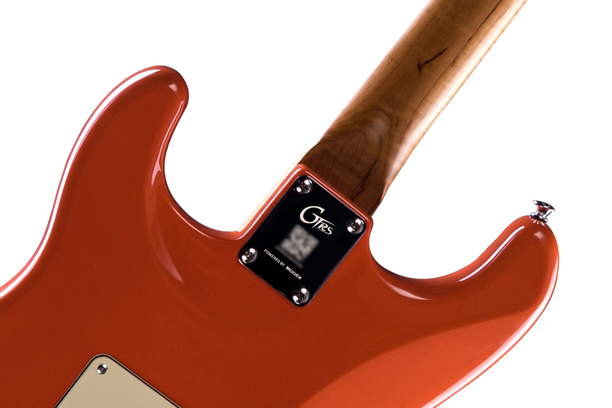 GTRS P800, corps aulne, manche érable flammé torréfié, touche palissandre, micros et processeur GTRS, fiesta red