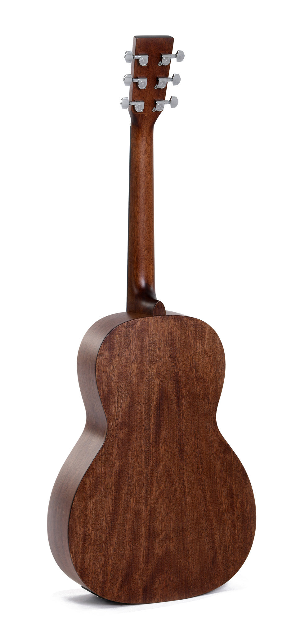 Modèle 00MSE, Forme 00, table épicéa massif, f/e acajou, touche micarta, EQ Sigma, naturel satiné