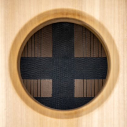 CAJON MEINL ARTISAN FANDANGO, FAÇADE AVANT INDIAN HEARTWOOD, CORPS EN BOIS MASSIF ET PEUPLIER 15MM, 2 SETS DE 8 CORDES INTERNE