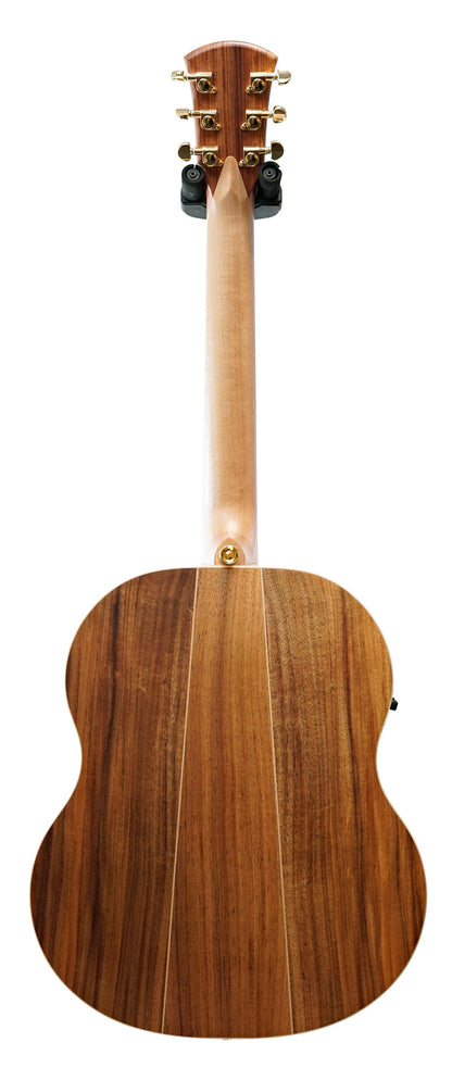 Little Lady 2, modèle compact, diapason 23.5", EQ 3 voix PG3, table bunya massif, f/e blackwood massif, housse luxe