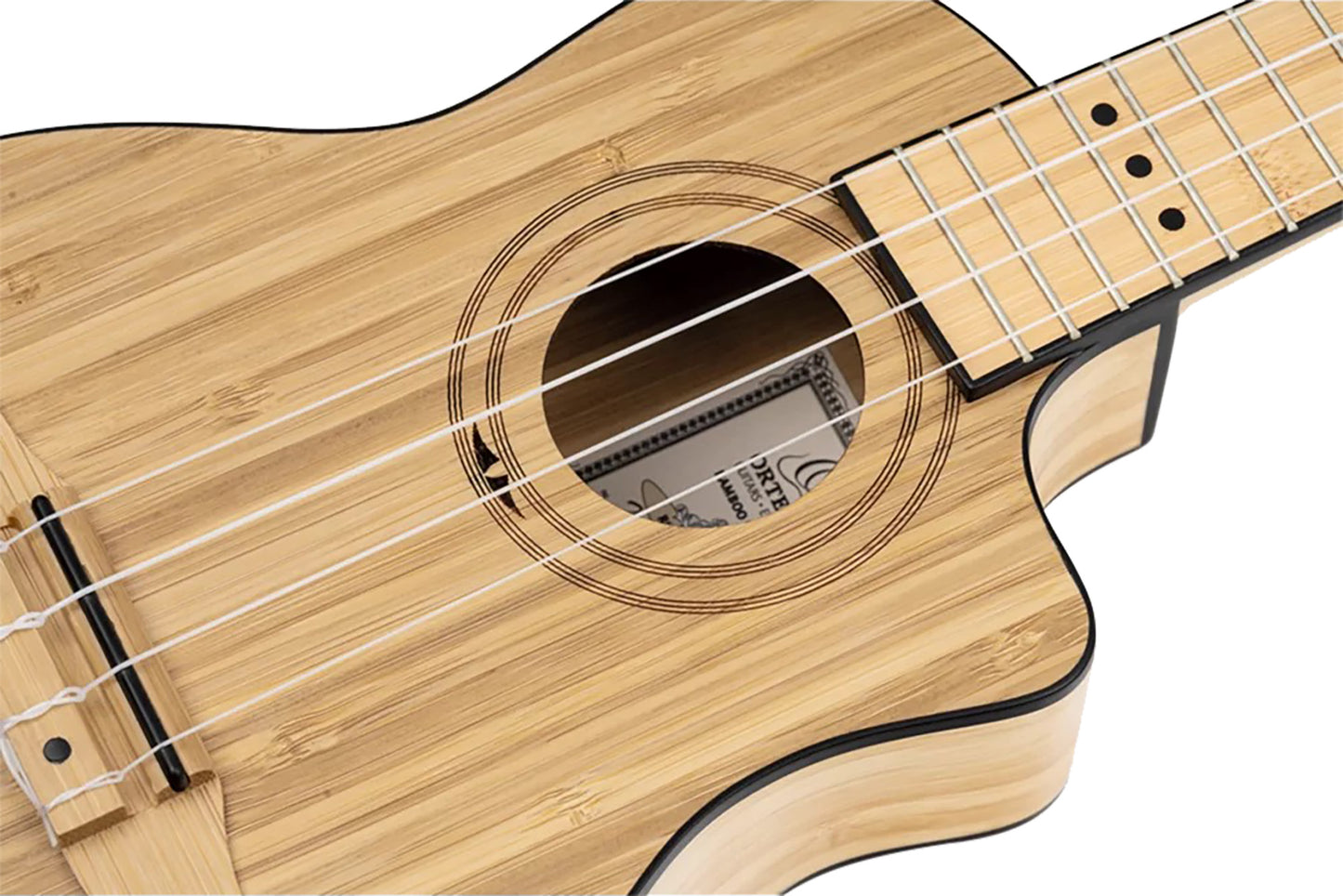 RUNAB-SO, modèle Soprano, pan coupé, EQ MagusUke, table bambou massif, f/e bambou massif, manche bambou, housse, naturel satiné