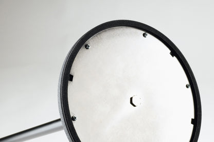 Support micro droit K&M 26050, socle en fonte.