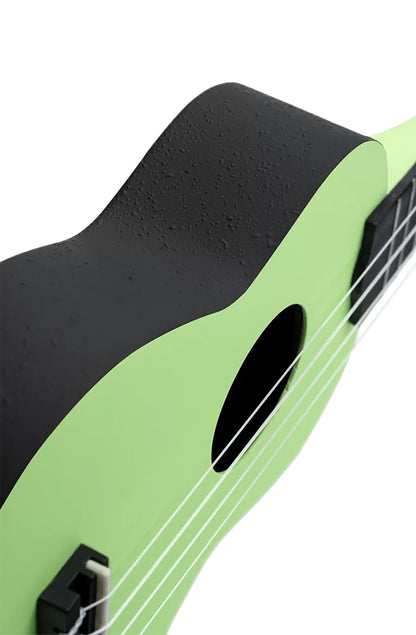 K2-TMO, pack ukulélé Soprano, table agathis, corps ABS galbé, manche okoumé, 12 frettes, accessoires, tomatillo satiné