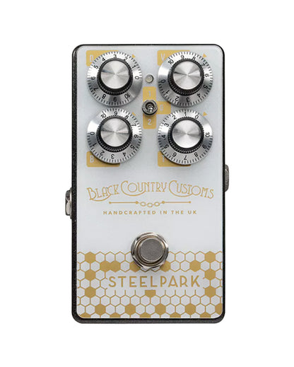 Pédale boost STEELPARK, 3 modes, jusqu'à 30dB de gain, switch silencieux, boitier métal, blanc et or