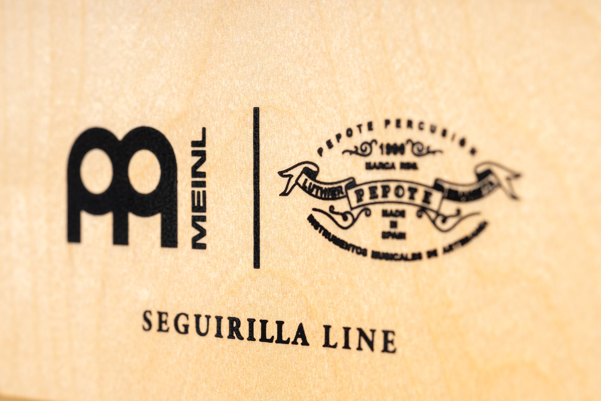 CAJON MEINL ARTISAN SEGUIRIYA FLAMENCO, FAÇADE INDIAN HEARTWOOD, CORPS BOULEAU BALTIQUE 9 PLIS (12MM)