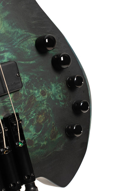 SPACE 4 BSDB, corps érable, table peuplier figuré, manche 7 pièces, micros et EQ Bartolini MK-1, star dust green, housse