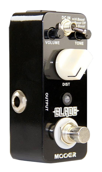 Pédale BLADE, distorsion 3 modes (Lo Boost/Boost Off/Hi Boost), boîtier métal, true bypass, noir