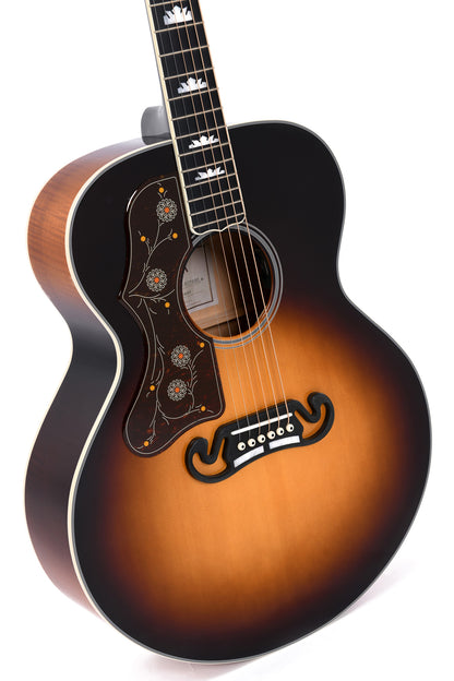 Modèle GJA-SG200L, Grand Jumbo, table épicéa massif, f/e érable flammé, touche micarta, EQ Fishman, soft case, sunburst, gaucher