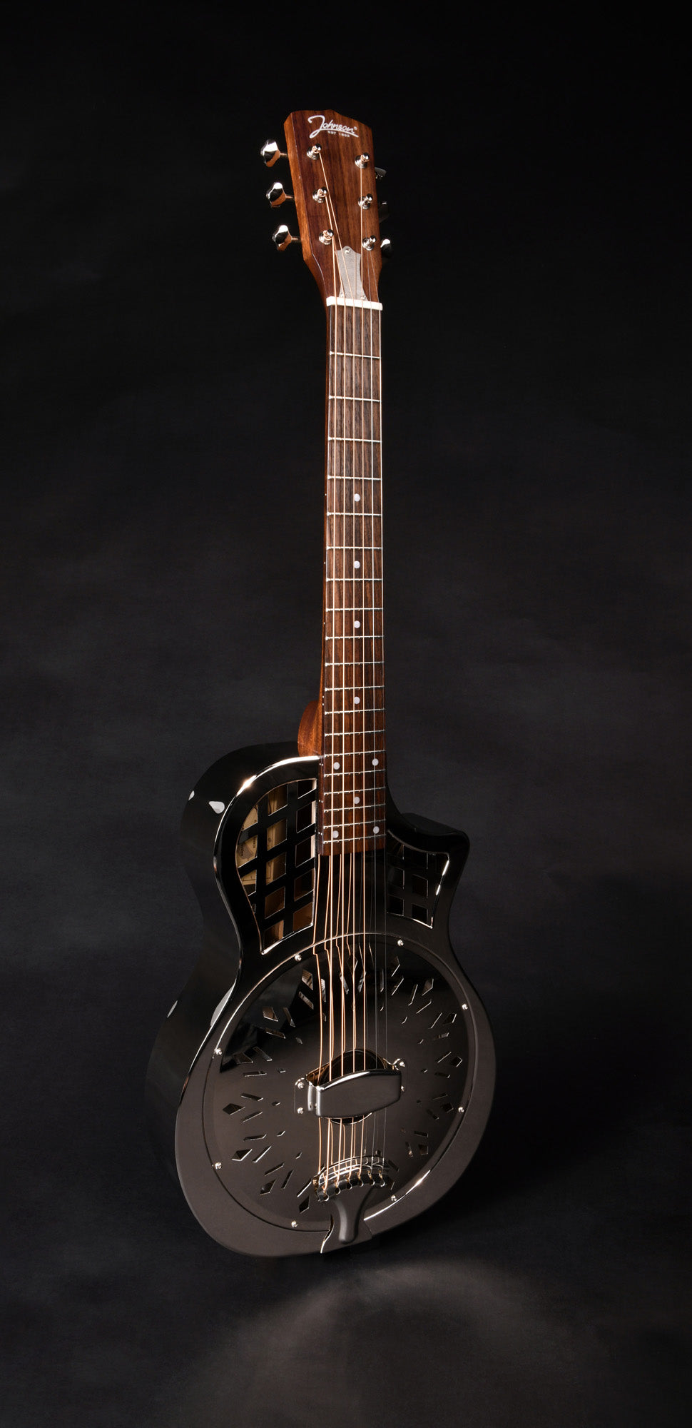 JR-994, corps en laiton, manche acajou, touche palissandre, nickel brillant