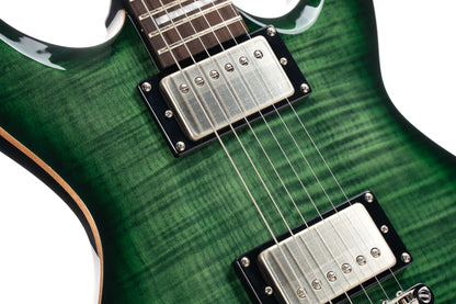 M600, corps acajou, placage érable flammé, manche collé acajou, 2 micros doubles Cort Voiced Tone VTH-59, trans green burst