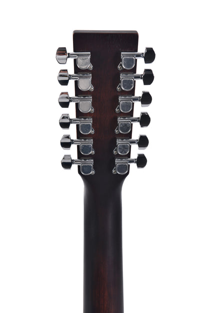 Modèle D12-15E-AGED, Dreadnought, table acajou, fond &  éclisses acajou, manche acajou, EQ Sigma, sunburst satiné vieilli