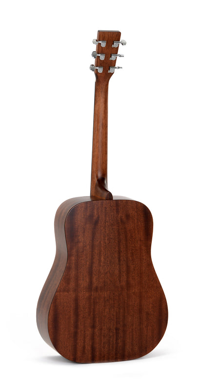 Modèle DM-ST, Dreadnought, table épicéa massif, f/e acajou, touche micarta, naturel satiné