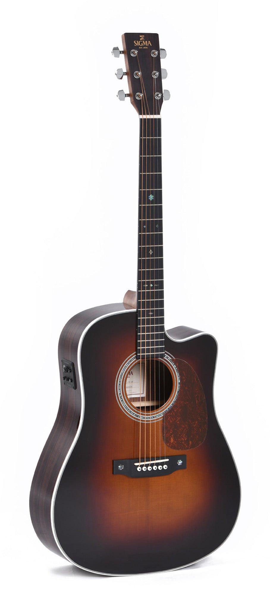 Modèle DTC-1E-SB, Dreadnought pan coupé, table épicéa massif, f/e tilia, touche micarta, EQ Fishman, sunburst brillant