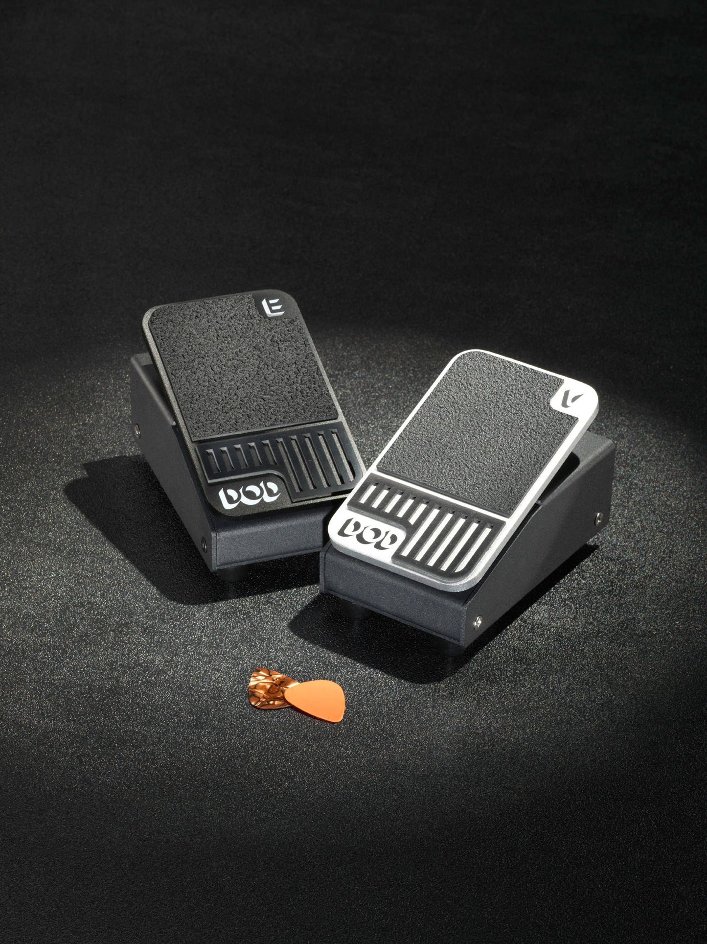 Pédale MINI VOLUME, pédale de volume ultra compacte, châssis métal, noir