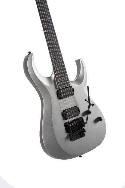 X500 Menace, corps acajou, table érable massif, manche collé 7 pièces, touche ébène, vibrato Floyd Rose, micros Seymour, gris