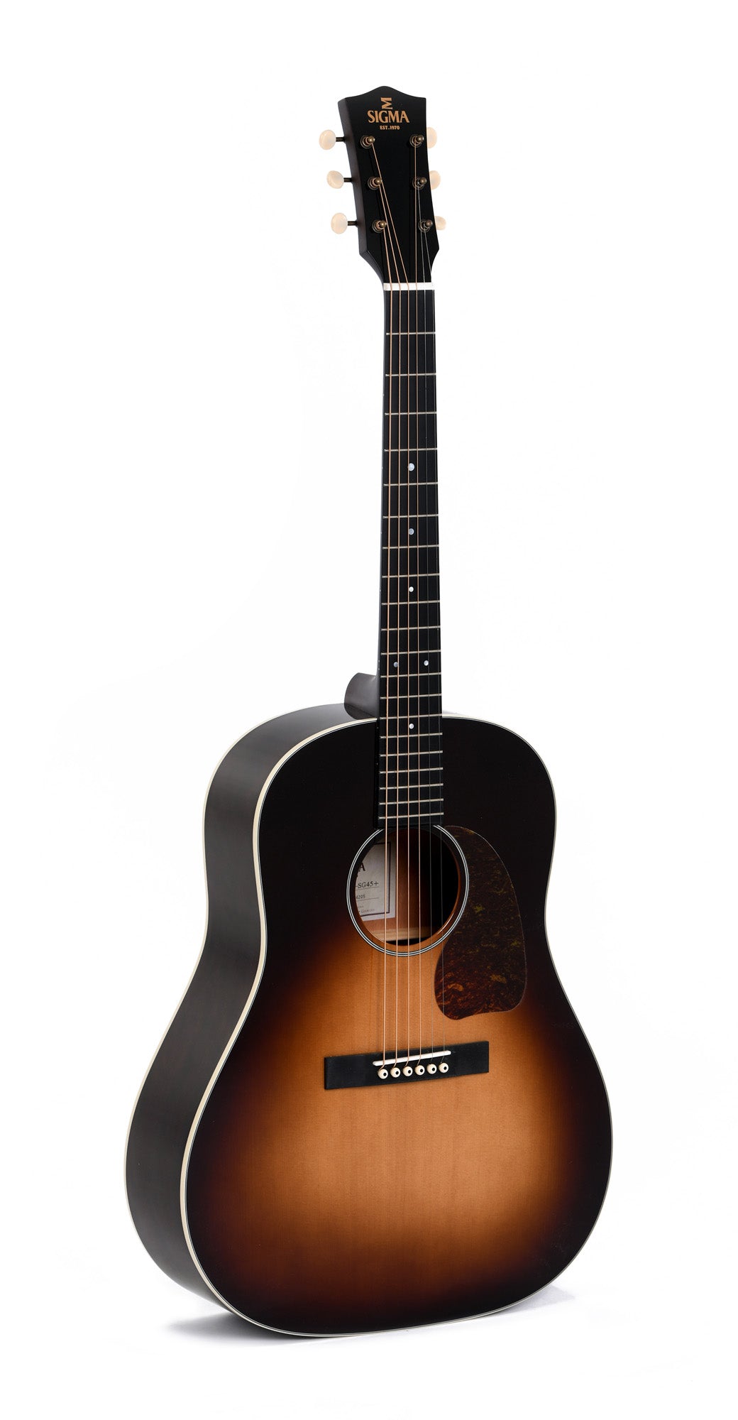 Modèle JM-SG45, Dreadnought Slope Shoulder, table épicéa massif, f/e acajou, EQ Fishman, soft case, sunburst brillant