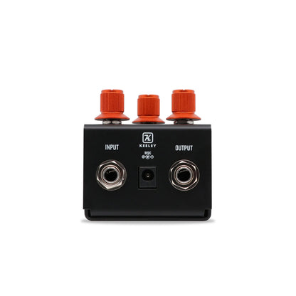 Pédale ANGRY ORANGE, fuzz et distorsion basée sur deux pédales légendaires, 100% analogique, noir et orange