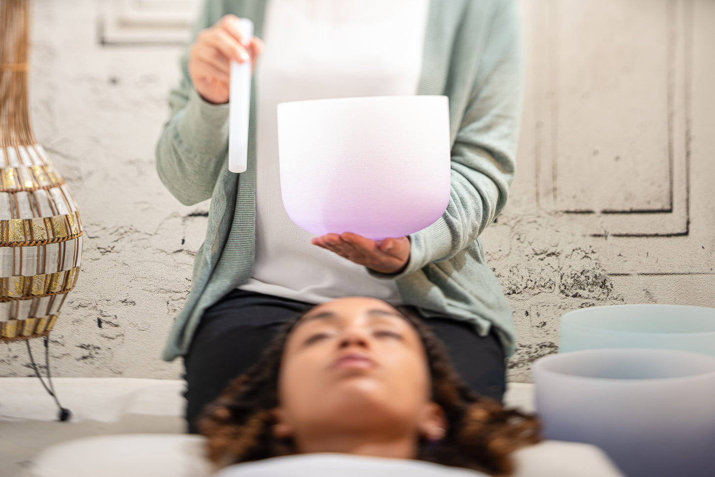 SINGING BOWL SONIC ENERGY CRISTAL 8" purple, crown chakra, B4 493.88hz, quartz, couleur effet gelé