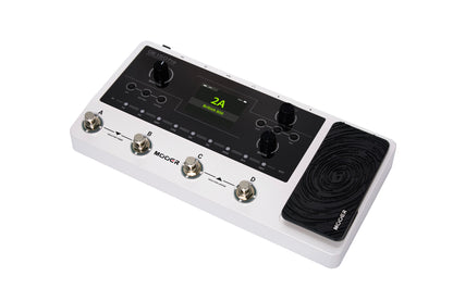Pédalier multi-effets GE150 PRO, 55 simulations d'amplis haute-qualité, 26 simulations de haut-parleurs (IR), blanc