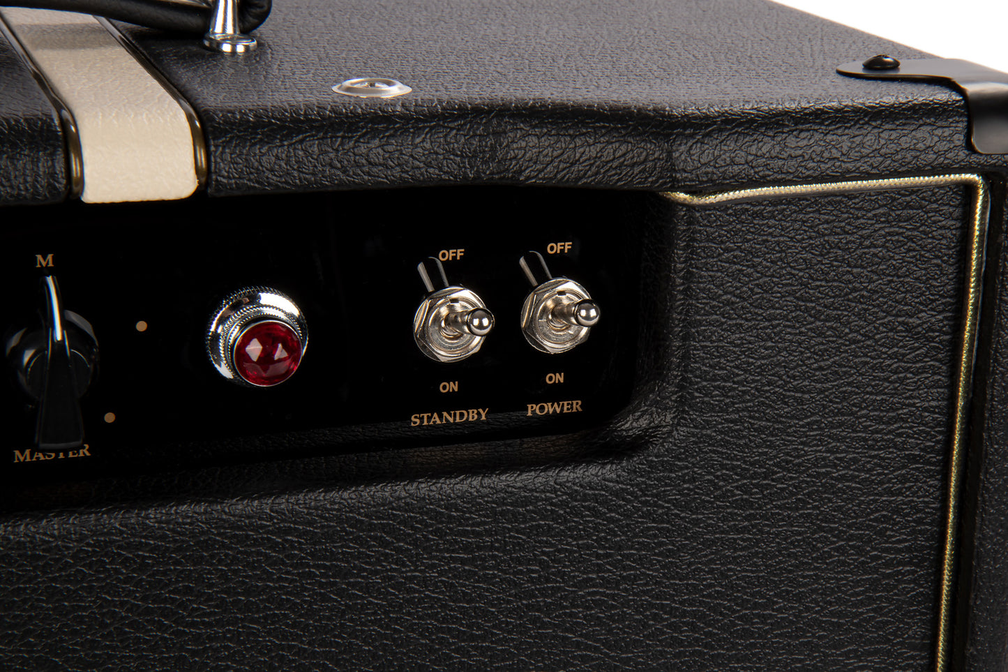 Tête à lampes 15W, préampli 3 x 12AX7, ampli 2 x EL84, égalisation 3 bandes, boucle d'effet, poids: 9.7 kg, noir