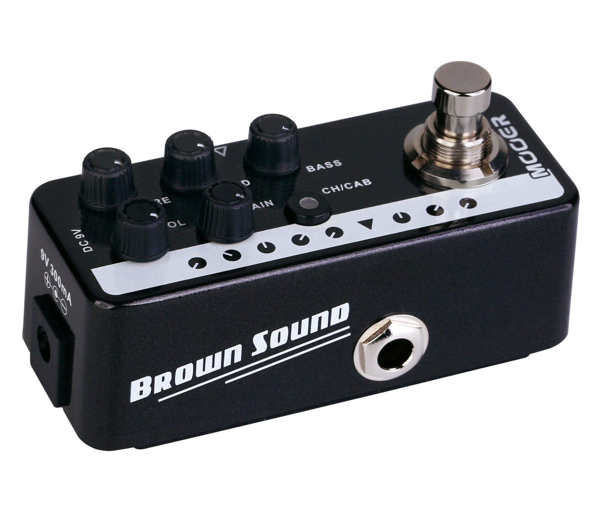 Pédale BROWN SOUND, préampli numérique type ampli signature VH V1, deux canaux, EQ 3 bandes par canal, noir et blanc