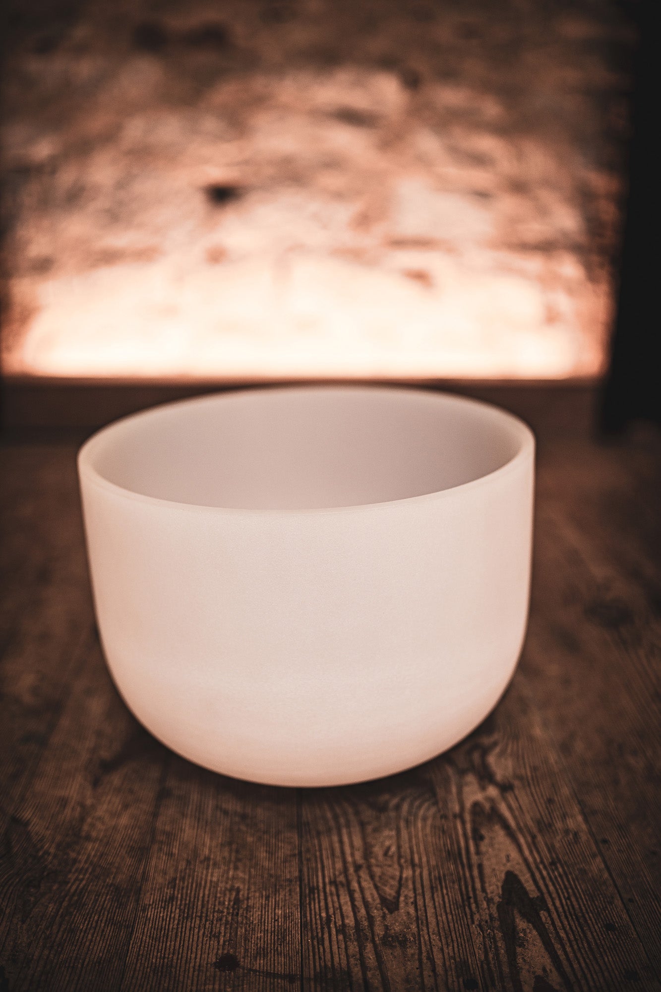 Bol tibétain d'une taille de 13" (33,02cm), hauteur : 24,38 cm.